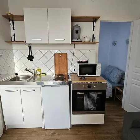 Apartment T2 Calme Proche De La Citadelle *