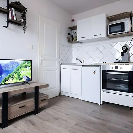 T2 Calme Proche De La Citadelle Mini-hôtel *