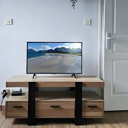 Mini-hôtel T2 Calme Proche De La Citadelle Arras